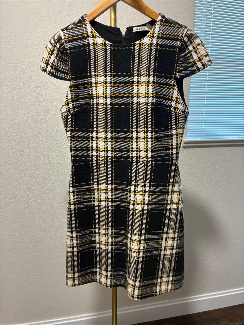 Alice + Olivia Black, White & Yellow Plaid Cap-Sleeve Dress